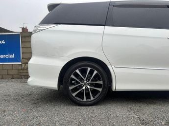 Toyota Estima AERAS 2WD AUTO