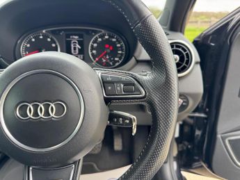 Audi A1 1.4 TFSI S line S Tronic Euro 5 3dr
