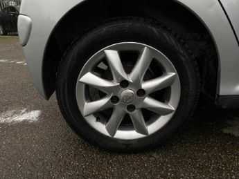 Toyota AYGO 1.0 VVT-i Platinum Euro 4 5dr