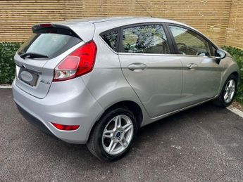 FORD FIESTA 1.6 Zetec Hatchback 5dr Petrol Powershift Euro 5 (105 ps) 12 MON