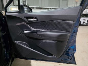 Toyota C-HR 1.8 VVT-h Icon CVT Euro 6 (s/s) 5dr