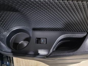 Toyota C-HR 1.8 VVT-h Icon CVT Euro 6 (s/s) 5dr