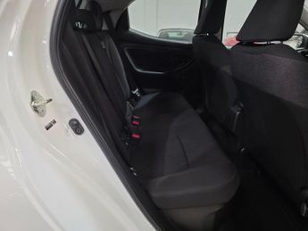 Toyota Yaris 1.5 VVT-h Icon E-CVT Euro 6 (s/s) 5dr