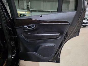 Volvo XC90 2.0h T8 Twin Engine 9.2kWh Inscription Auto 4WD Euro 6 (s/s) 5dr