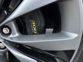 Jaguar F-PACE 3.0 D300 V6 300 Sport Auto AWD Euro 6 (s/s) 5dr