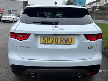 Jaguar F-PACE 3.0 D300 V6 300 Sport Auto AWD Euro 6 (s/s) 5dr