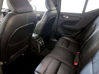 Volvo XC40 1.5h T4 Recharge 10.7kWh Inscription SUV 5dr Petrol Plug-in Hybr