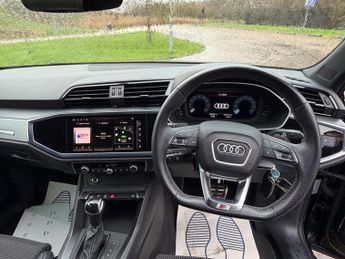 Audi Q3 1.5 TFSI CoD 35 S line Sportback 5dr Petrol S Tronic Euro 6 (s/s
