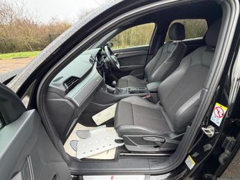 Audi Q3 1.5 TFSI CoD 35 S line Sportback 5dr Petrol S Tronic Euro 6 (s/s