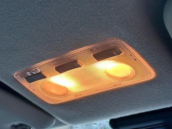 Toyota Yaris 1.5 VVT-h Icon Tech E-CVT Euro 6 (s/s) 5dr