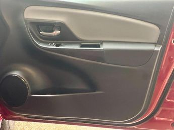Toyota Yaris 1.5 VVT-h Icon Tech E-CVT Euro 6 (s/s) 5dr