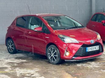 Toyota Yaris 1.5 VVT-h Icon Tech E-CVT Euro 6 (s/s) 5dr