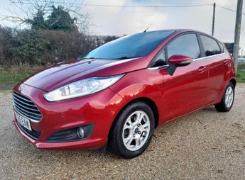 Ford Fiesta 1.5 TDCi ECOnetic Titanium Euro 6 (s/s) 5dr