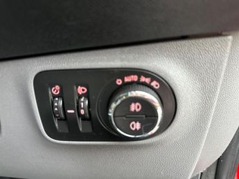 Vauxhall Corsa 1.4i SE Auto Euro 6 5dr