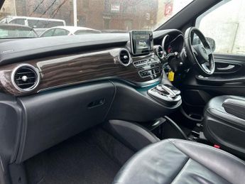 Mercedes-Benz V Class 2.2 V250d BlueTEC Sport G-Tronic+ Euro 6 (s/s) 5dr 8 Seat XLWB