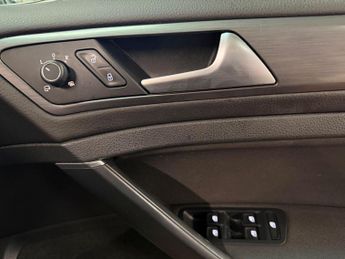 Volkswagen Golf 1.4 TSI SE Nav DSG Euro 6 (s/s) 5dr