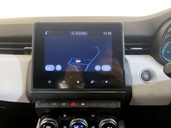 Renault Clio 1.6 E-TECH S Edition Hatchback 5dr Petrol Hybrid Auto Euro 6 (s/