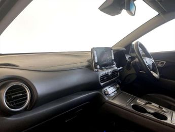 Hyundai KONA 64kWh Premium SE SUV 5dr Electric Auto (7kW Charger) (204 ps)