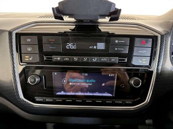 Volkswagen e-up! 36.8kWh e-up! Hatchback 5dr Electric Auto (82 ps)