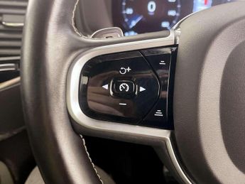 Volvo XC90 2.0 B5 MHEV R-Design SUV 5dr Diesel Hybrid Auto 4WD Euro 6 (s/s)