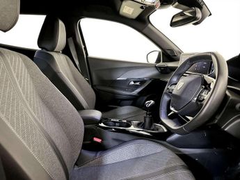 Peugeot 2008 1.2 PureTech Allure SUV 5dr Petrol Manual Euro 6 (s/s) (130 ps)