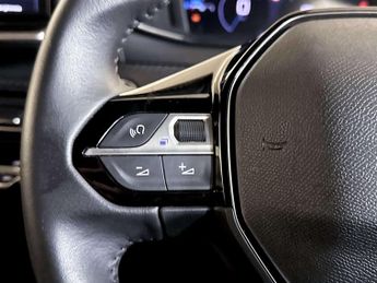 Peugeot 2008 1.2 PureTech Allure SUV 5dr Petrol Manual Euro 6 (s/s) (130 ps)