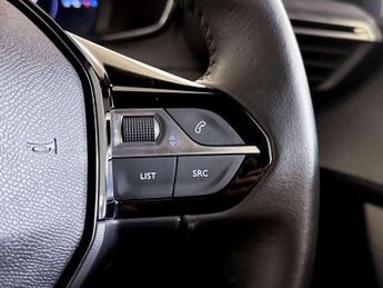 Peugeot 2008 1.2 PureTech Allure SUV 5dr Petrol Manual Euro 6 (s/s) (130 ps)