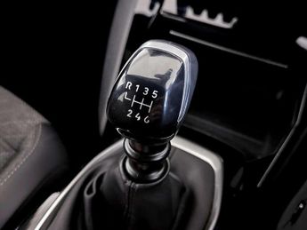 Peugeot 2008 1.2 PureTech Allure SUV 5dr Petrol Manual Euro 6 (s/s) (130 ps)