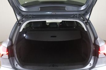 MG MG5 61.1kWh Trophy Long Range Auto 5dr