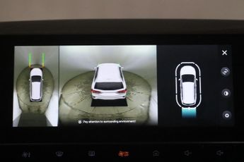 MG MG5 61.1kWh Trophy Long Range Auto 5dr