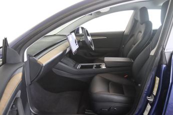 Tesla Model 3 (Dual Motor) Long Range Auto 4WDE 4dr