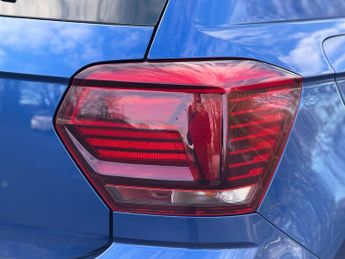 Volkswagen Polo 1.0 TSI SEL DSG Euro 6 (s/s) 5dr