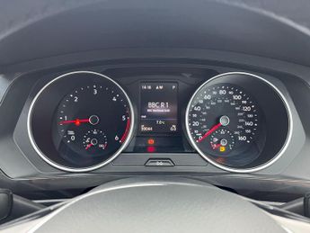 Volkswagen Tiguan 2.0 TDI SE Navigation DSG 4Motion Euro 6 (s/s) 5dr