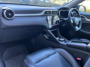 MG MG ZS 72.6kWh Trophy Long Range Auto 5dr