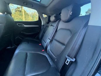 MG MG ZS 72.6kWh Trophy Long Range Auto 5dr