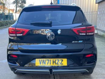 MG MG ZS 72.6kWh Trophy Long Range Auto 5dr