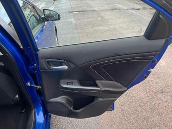 Honda Civic 1.8 i-VTEC S Tourer Auto Euro 6 5dr