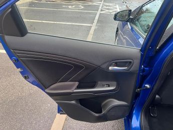 Honda Civic 1.8 i-VTEC S Tourer Auto Euro 6 5dr