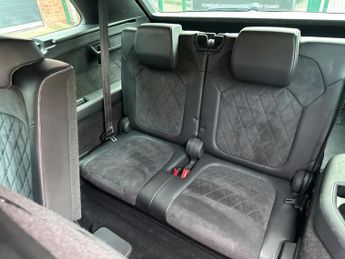 Skoda Kodiaq 2.0 TSI SportLine DSG 4WD Euro 6 (s/s) 5dr (7 Seat)