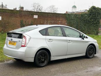 Toyota Prius 1.5 CVT 4dr