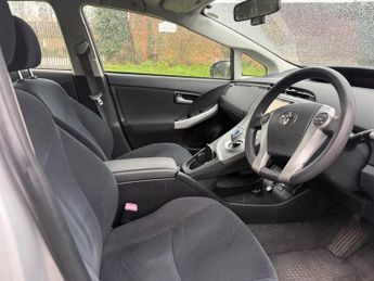 Toyota Prius 1.5 CVT 4dr