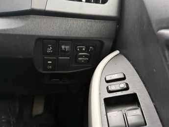 Toyota Prius 1.5 CVT 4dr