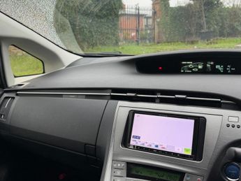 Toyota Prius 1.5 CVT 4dr