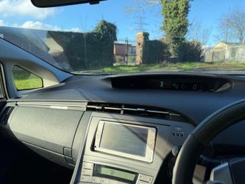 Toyota Prius 1.5 CVT 4dr