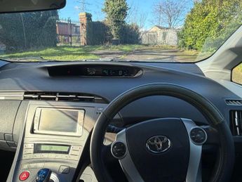 Toyota Prius 1.5 CVT 4dr