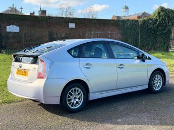 Toyota Prius 1.5 CVT 4dr
