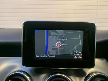 Mercedes-Benz GLA 2.1 GLA220 CDI AMG Line 7G-DCT 4MATIC Euro 6 (s/s) 5dr