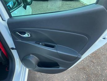 Renault Clio 1.6 TCe Renaultsport Nav Lux Auto Euro 6 5dr