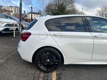 BMW 1 Series 2.0 120d M Sport Shadow Edition Auto xDrive Euro 6 (s/s) 5dr