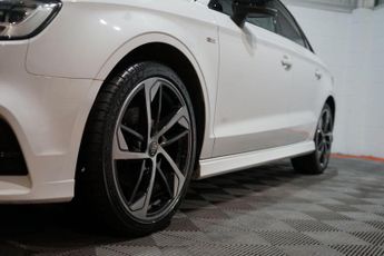 Audi A3 1.0 TFSI 30 Black Edition S Tronic Euro 6 (s/s) 4dr